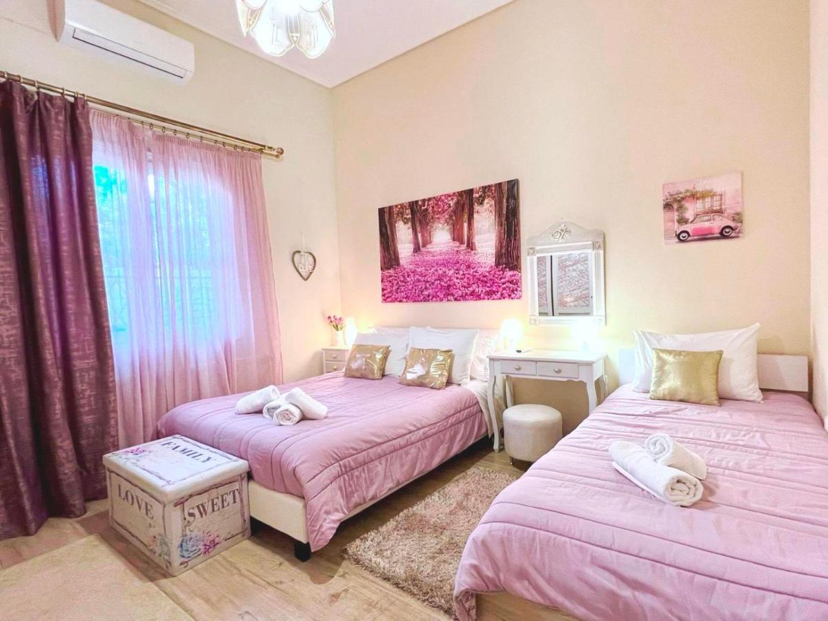 Appartamento Luxury Seafront House Nearby Delphi Kirra Esterno foto