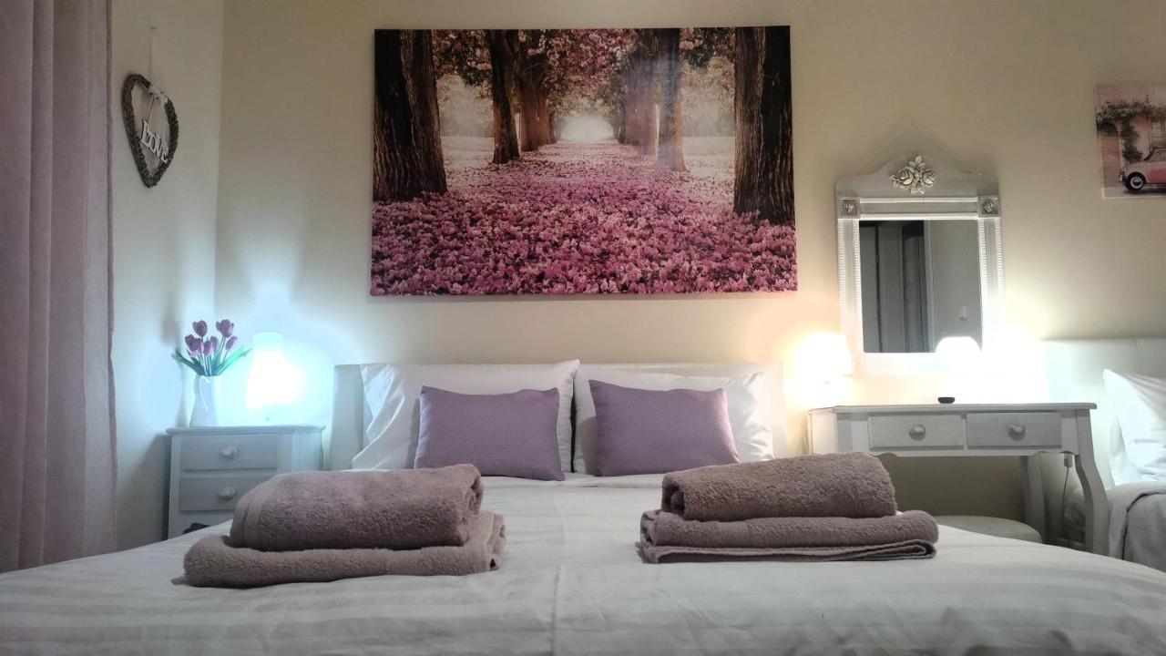 Appartamento Luxury Seafront House Nearby Delphi Kirra Esterno foto