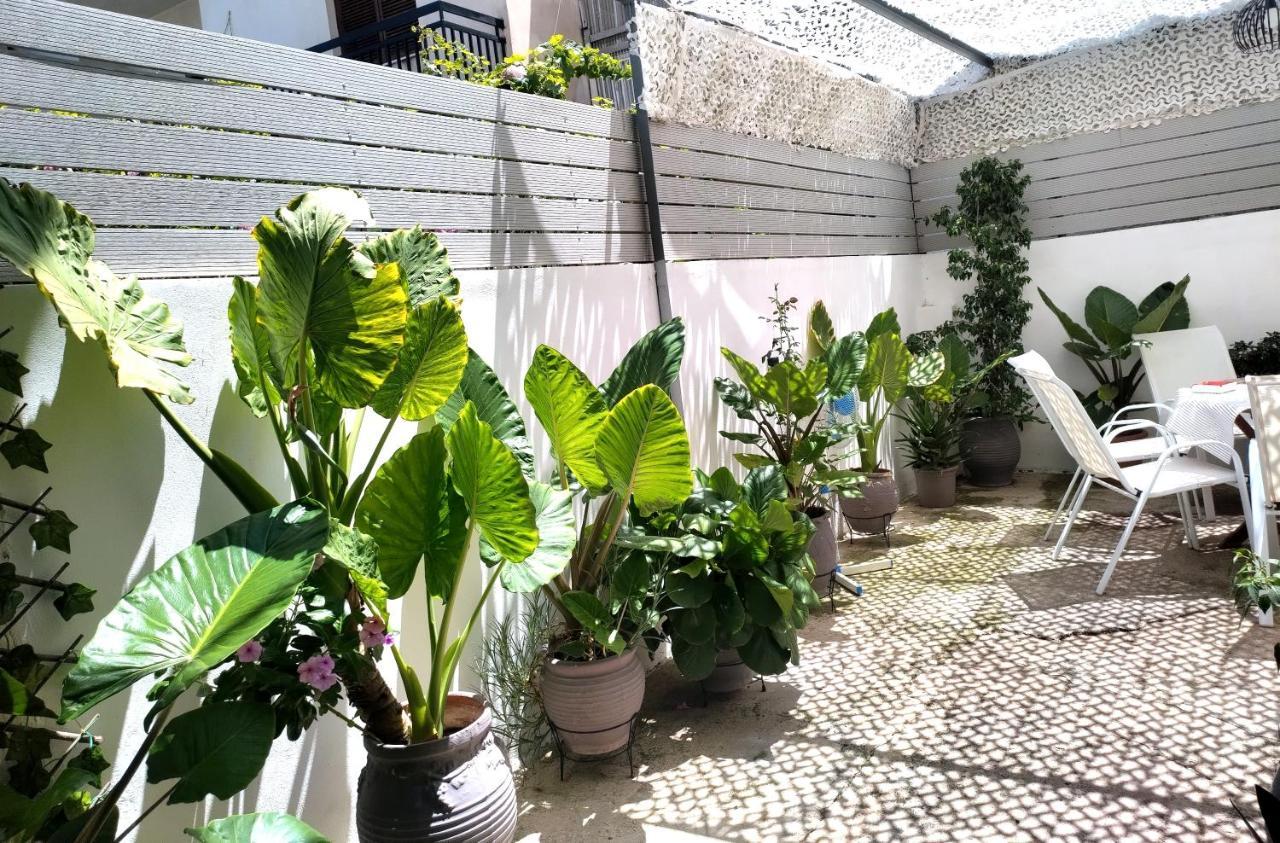 Appartamento Luxury Seafront House Nearby Delphi Kirra Esterno foto