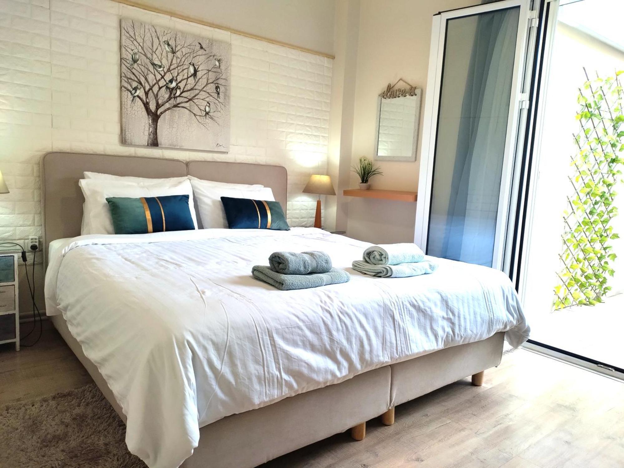 Appartamento Luxury Seafront House Nearby Delphi Kirra Esterno foto